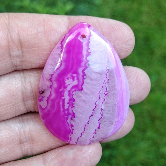 Pink Druzy Agate Teardrop Pendant Gemstone - Picture 1 of 2
